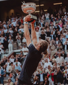 https://static-images.vnncdn.net/vps_images_publish/000001/000003/2026/6/8/alexander-zverev-10-114.jpg
