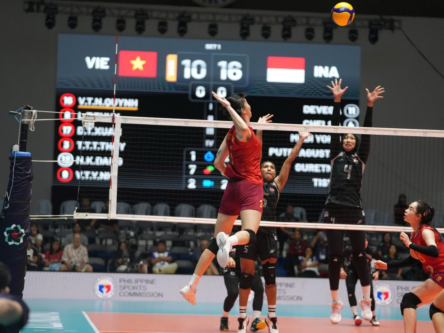 bong chuyen nu viet nam.jpg