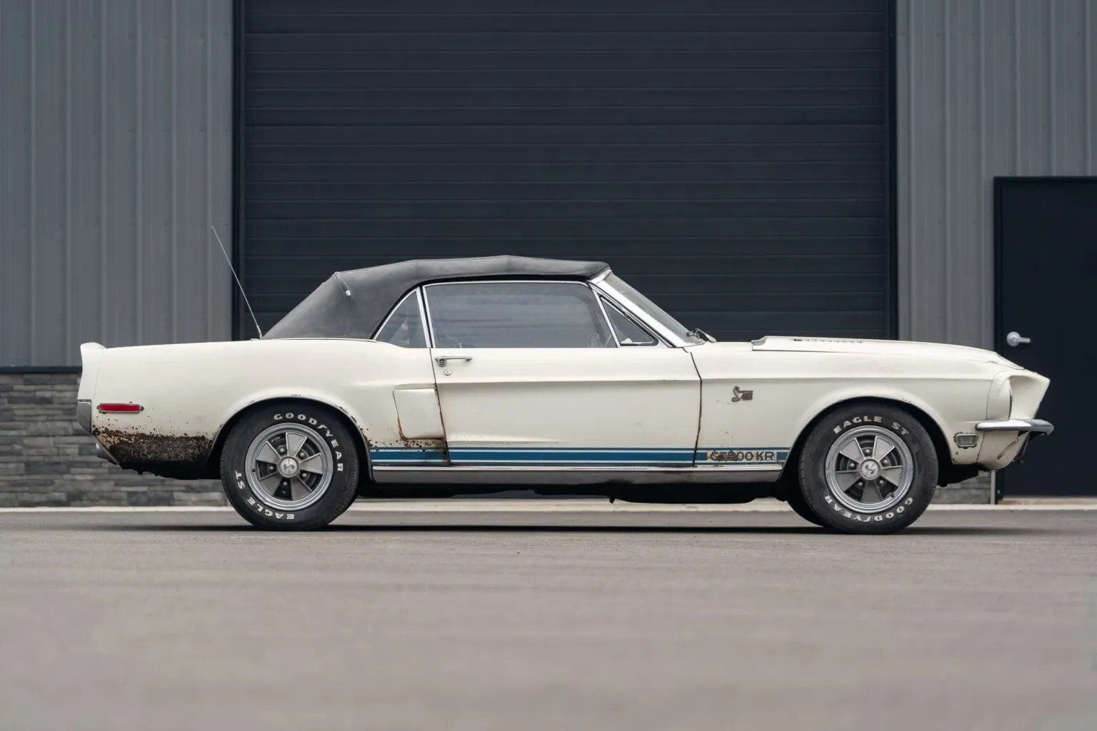 Ford Mustang 2.webp
