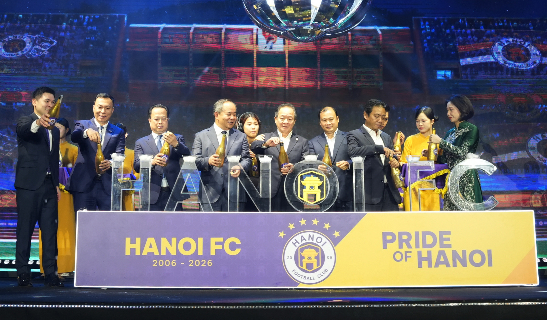 ha noi fc 1.JPG