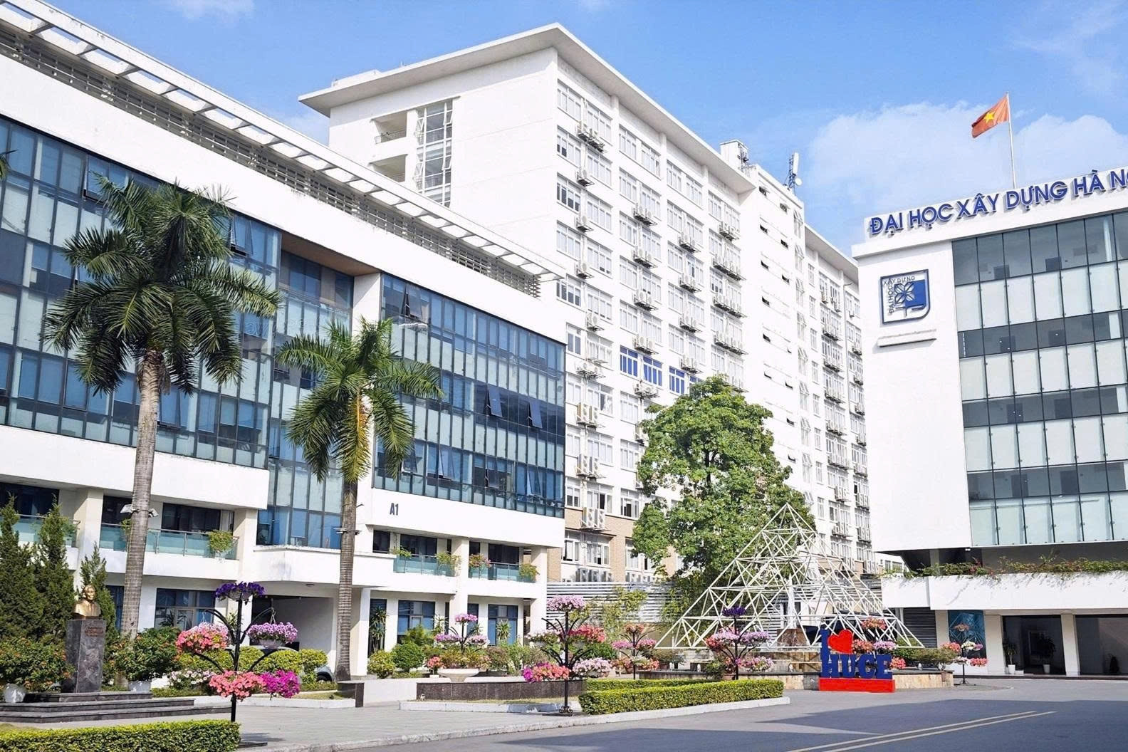 Trường Đại học Xây dựng Hà Nội thành lập phân hiệu tại TPHCM