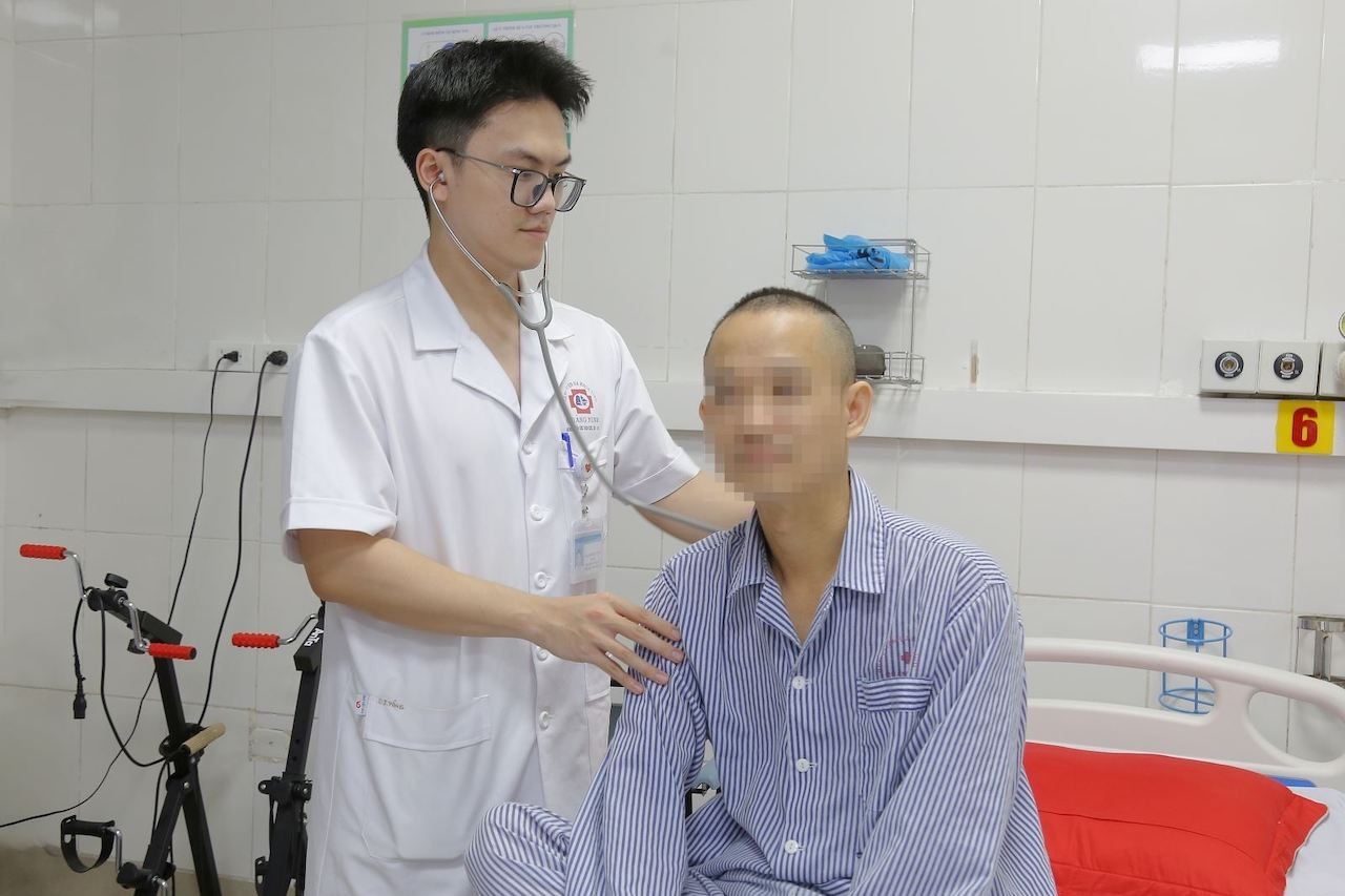 Đang chơi thể thao, người đàn ông đột ngột ngừng tim