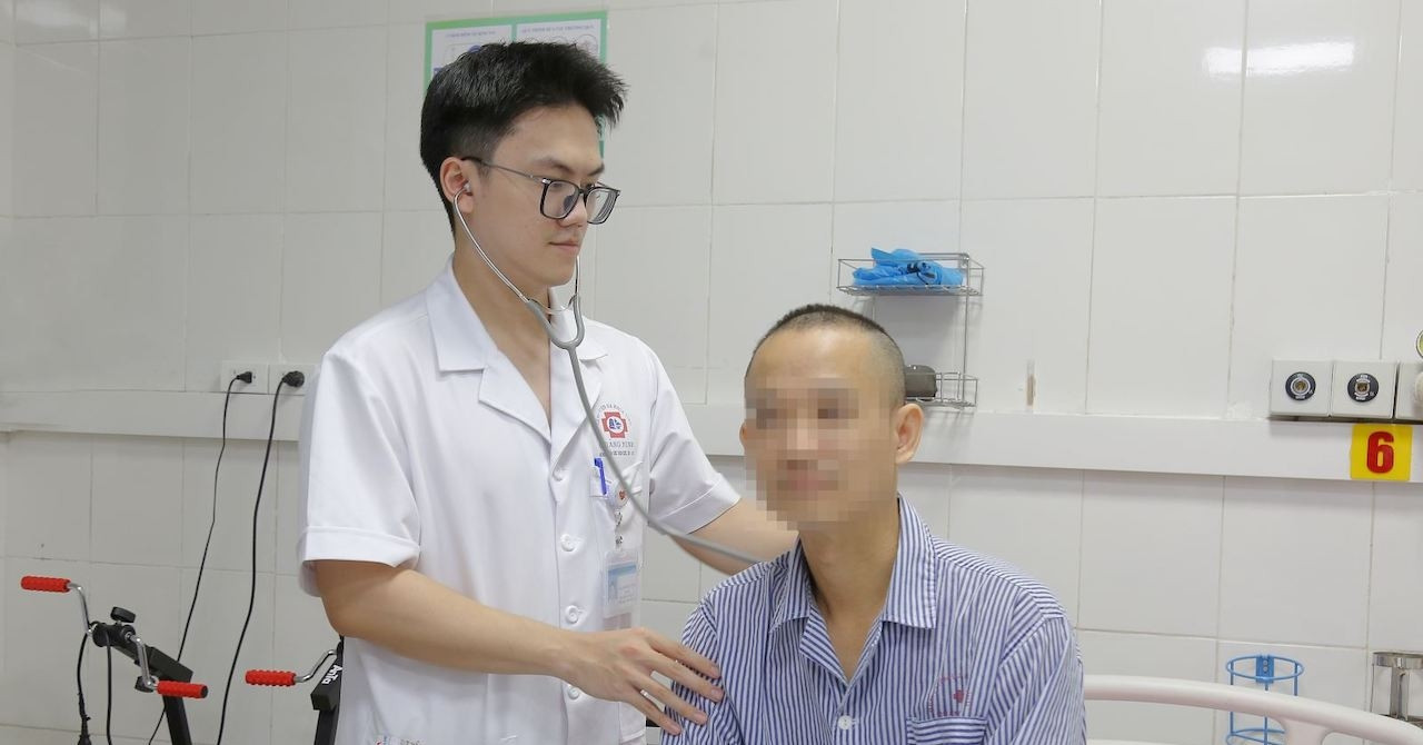 Đang chơi thể thao, người đàn ông đột ngột ngừng tim