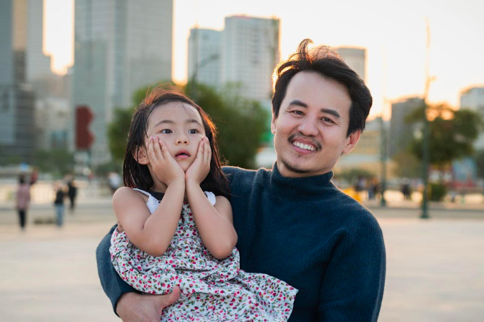 Diễn viên 'Bố già trở lại' tuổi 49 làm bố đơn thân, sáng nào cũng dậy sớm nấu cơm