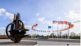 Italia cản trở NATO cam kết viện trợ lâu dài cho Ukraine