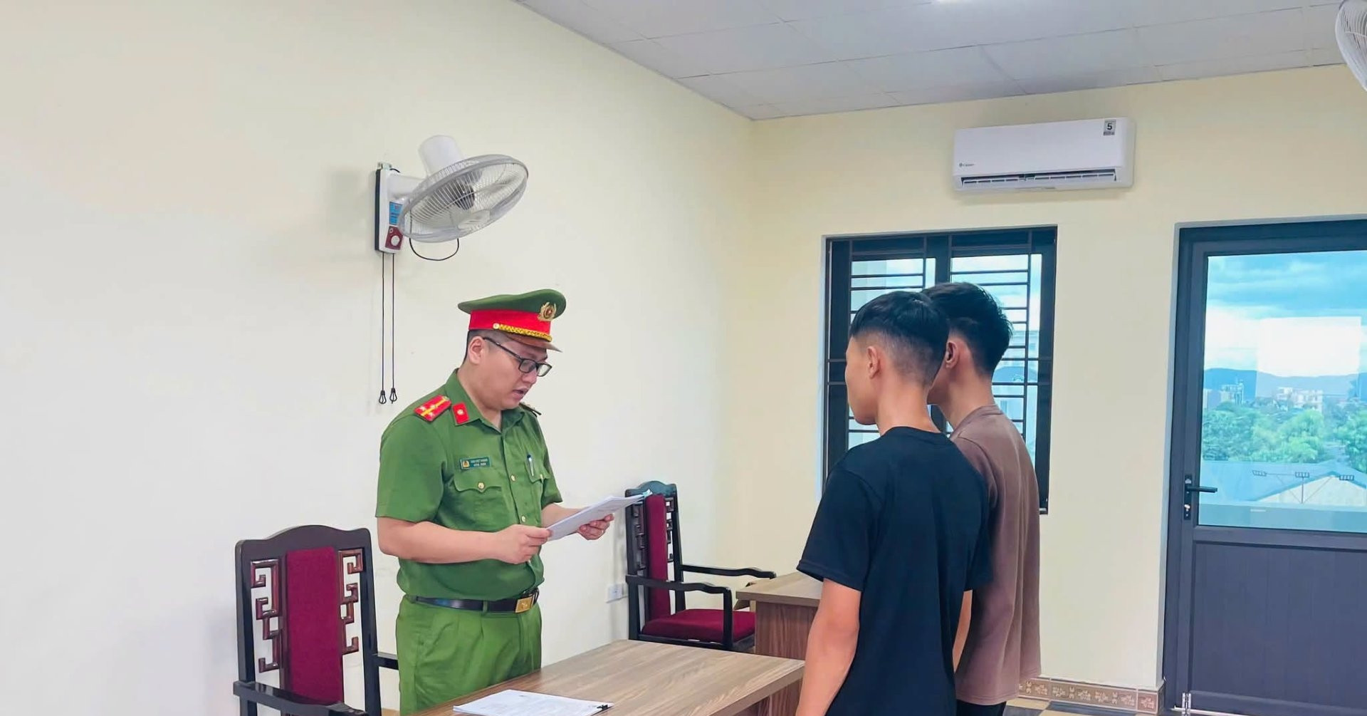 Cho bạn mượn xe máy gây tai nạn chết người, hai nam sinh bị khởi tố