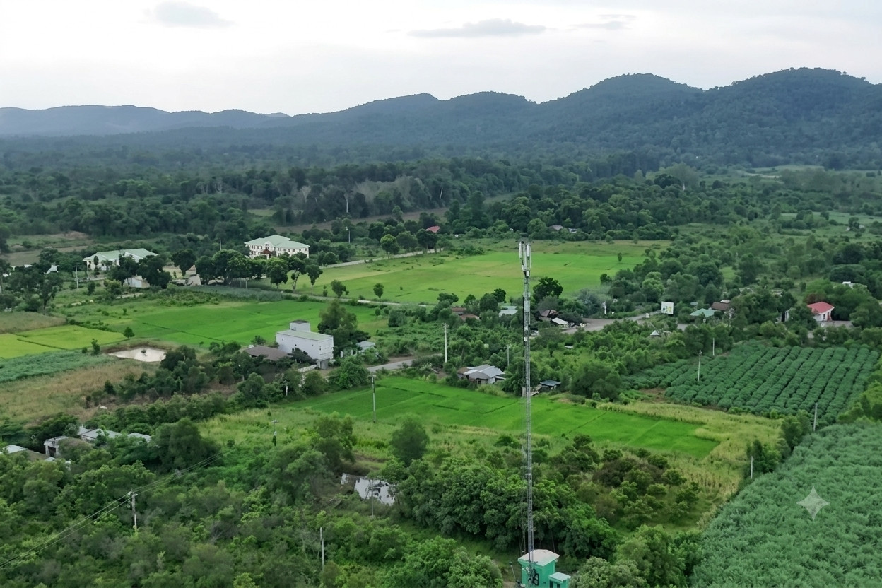 Hoàn thiện hạ tầng số, nâng cao năng lực số để giảm nghèo thông tin bền vững