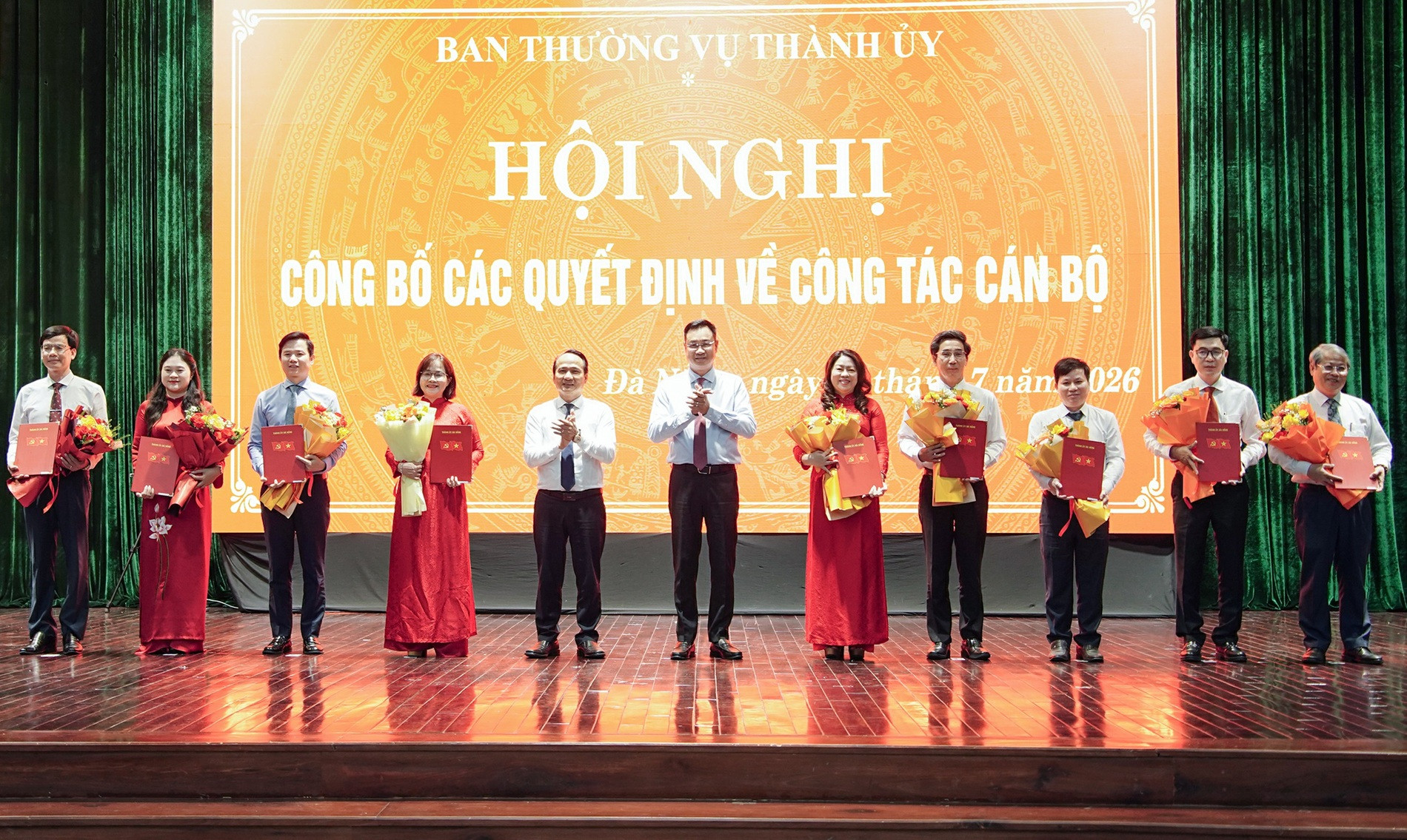 HOI NGHI.jpg