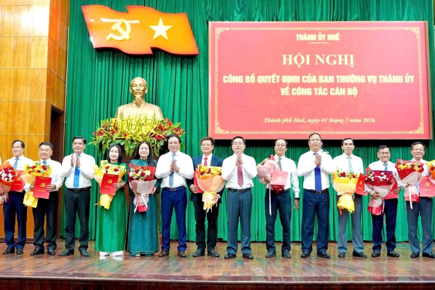 Huế điều động, bổ nhiệm loạt cán bộ