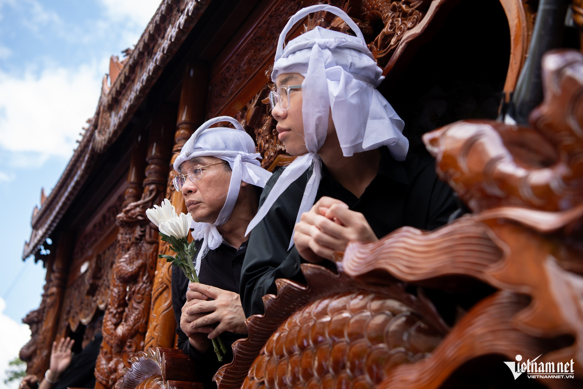 https://static-images.vnncdn.net/vps_images_publish/000001/000003/2026/7/1/w-bac-si-nguyen-dinh-hoi-tuan-hung-39-1891.jpg