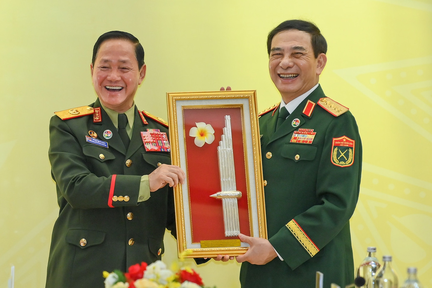 Đại tướng Phan Văn Giang: Giao lưu biên giới Việt - Lào thực sự ý nghĩa, ấn tượng