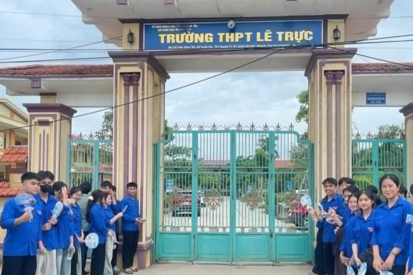 Họp khẩn, lập tổ công tác đặc biệt làm rõ phản ánh tiêu cực thi tốt nghiệp ở THPT Lê Trực