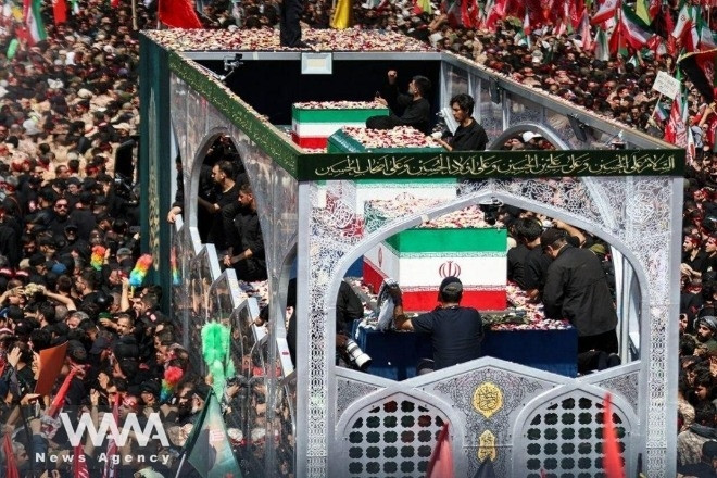 Iran an táng cố lãnh tụ Ali Khamenei, tàu thuyền qua Hormuz giảm mạnh