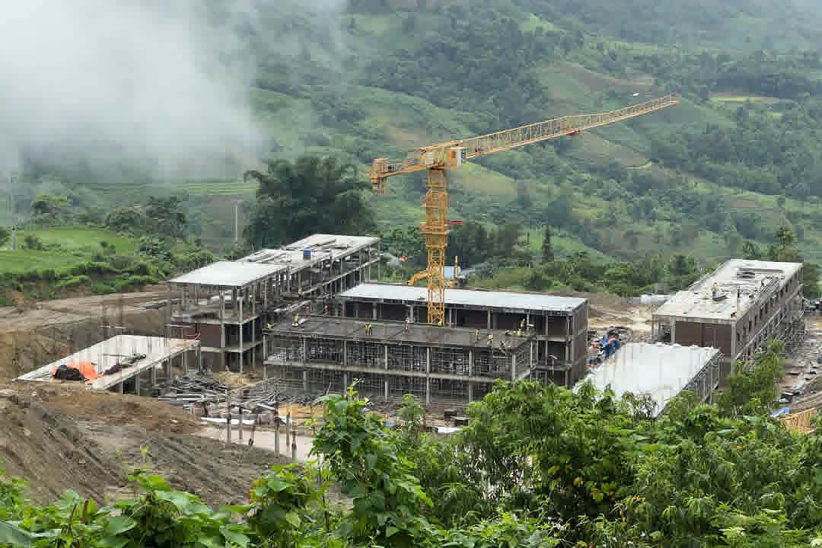 Loạt dự án xây trường biên giới ở Lai Châu gặp khó vì giá nhân công quá cao