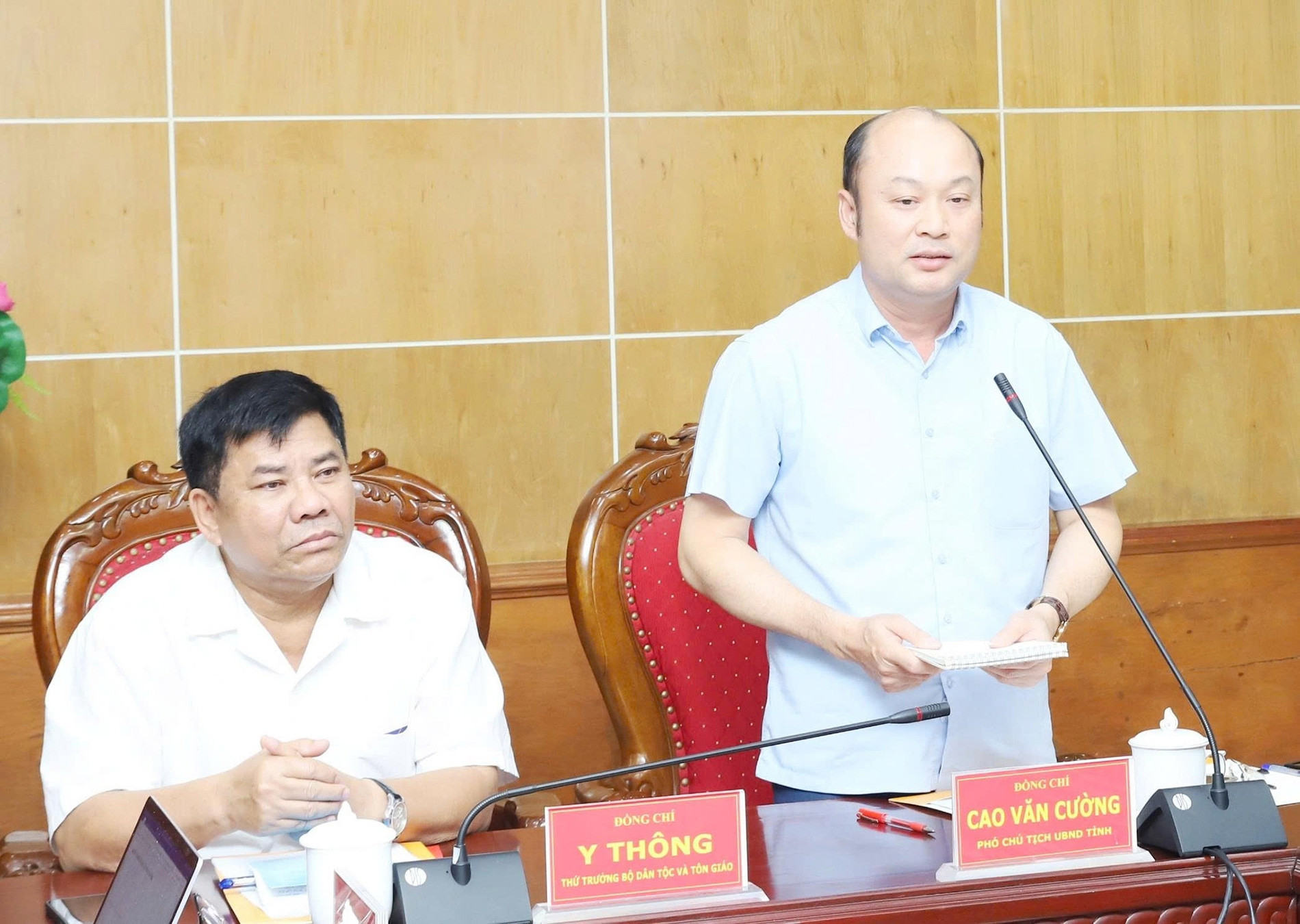 thu truong 5.jpg