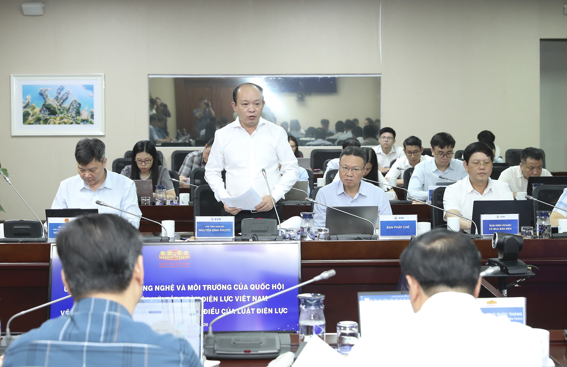 anh 2 evn b5.jpg