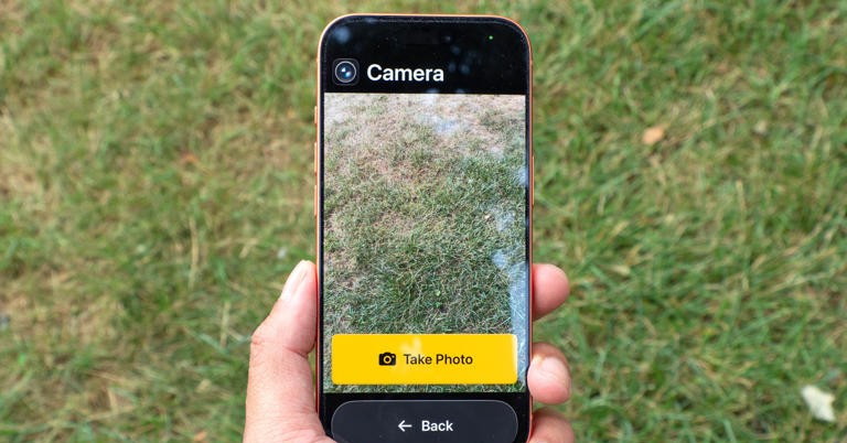 Biến iPhone thành điện thoại "cục gạch" chỉ với một cài đặt