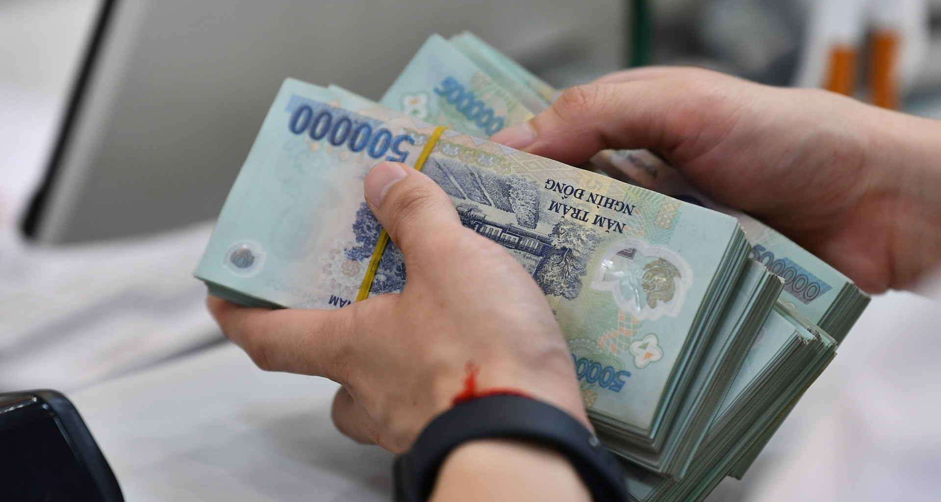 Bộ Tài chính nói gì về đề xuất điều chỉnh giảm trừ gia cảnh theo từng vùng?