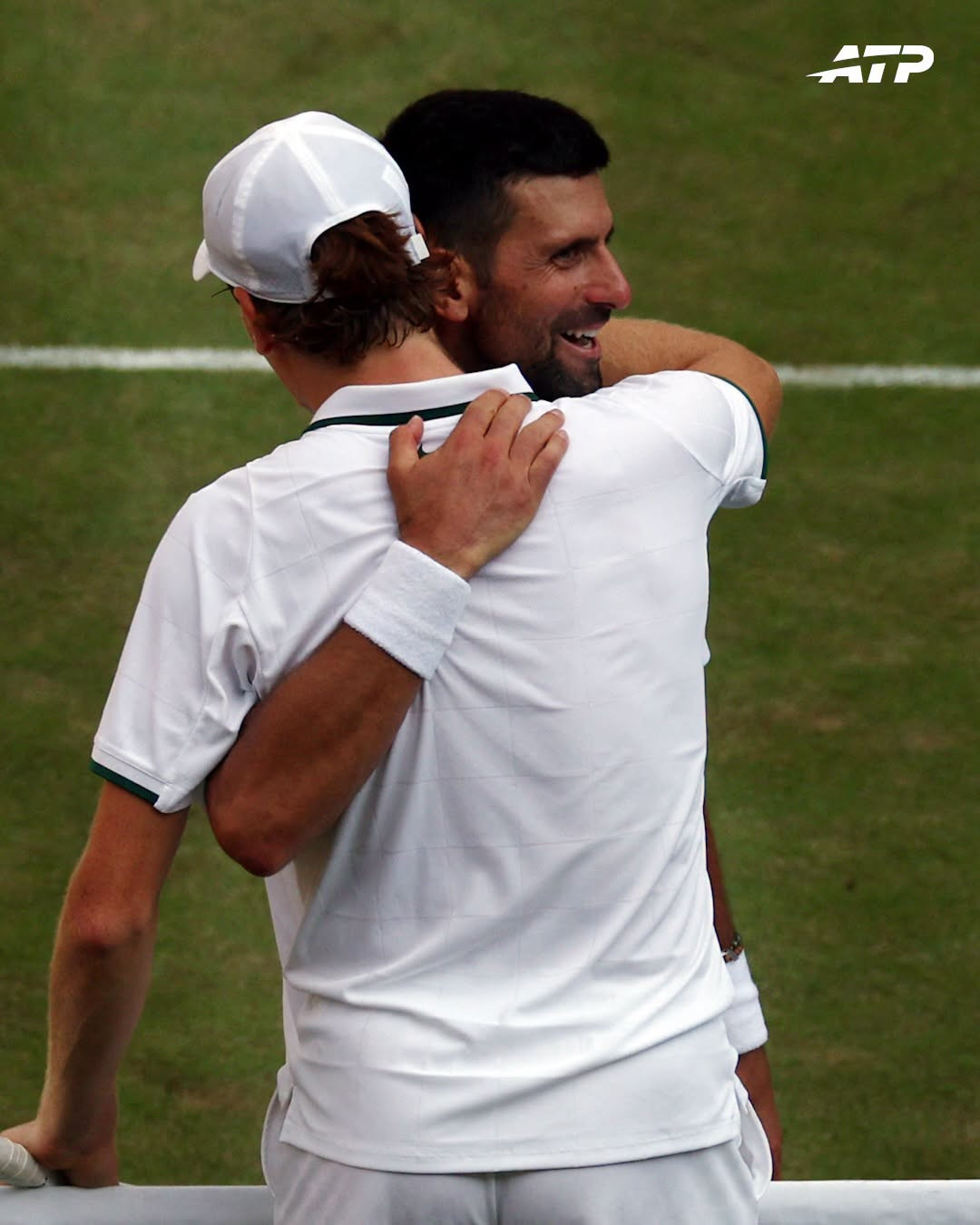 https://static-images.vnncdn.net/vps_images_publish/000001/000003/2026/7/11/djokovic-vs-sinner-1-279.jpeg