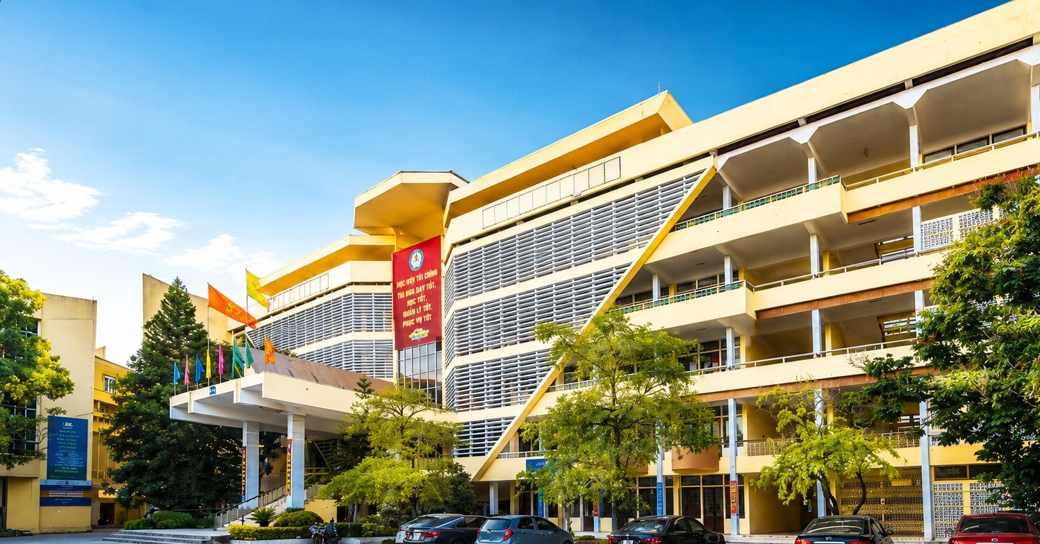 Học viện Tài chính công bố điểm sàn và quy tắc quy đổi điểm năm 2026