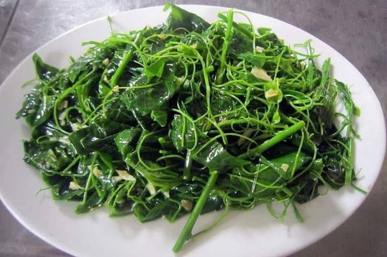 Loại rau đặc sản có mùi lạ nhưng là vị thuốc hỗ trợ tiêu hóa hiệu quả