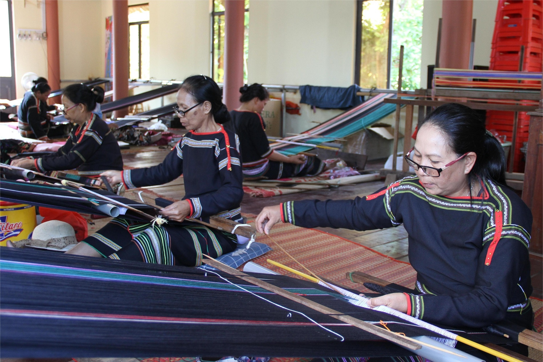 Người Tây Nguyên giữ “hồn buôn làng” sau những cuộc sắp xếp