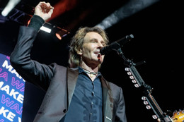 https://static-images.vnncdn.net/vps_images_publish/000001/000003/2026/7/11/photo-shared-by-rick-springfield-on-june-26-2025-tagging-rickspringfield-1085.jpeg