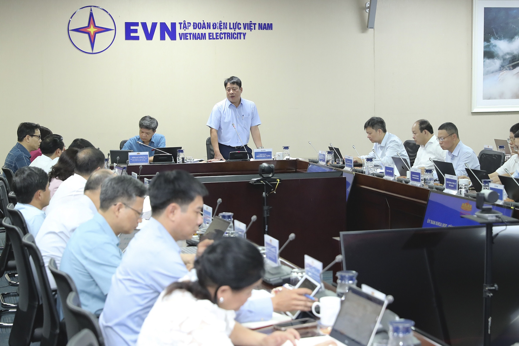 Tạo hành lang pháp lý thuận lợi cho đầu tư phát triển điện lực