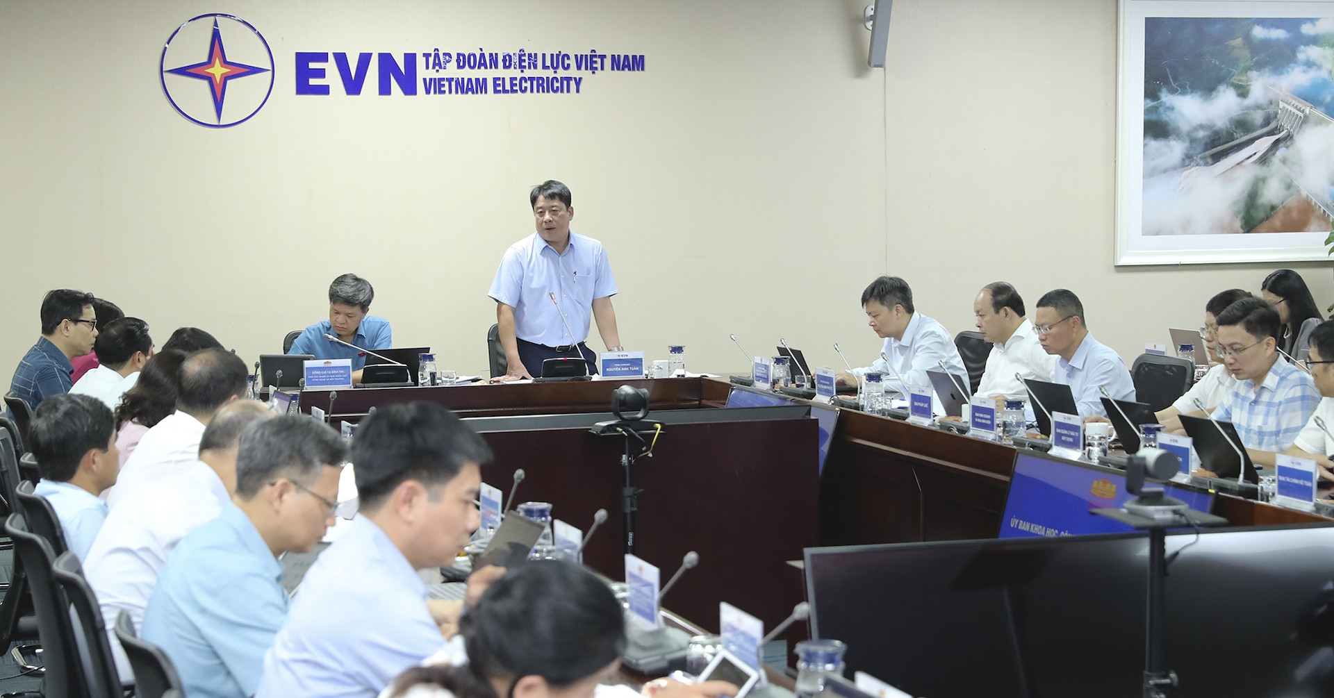 Tạo hành lang pháp lý thuận lợi cho đầu tư phát triển điện lực