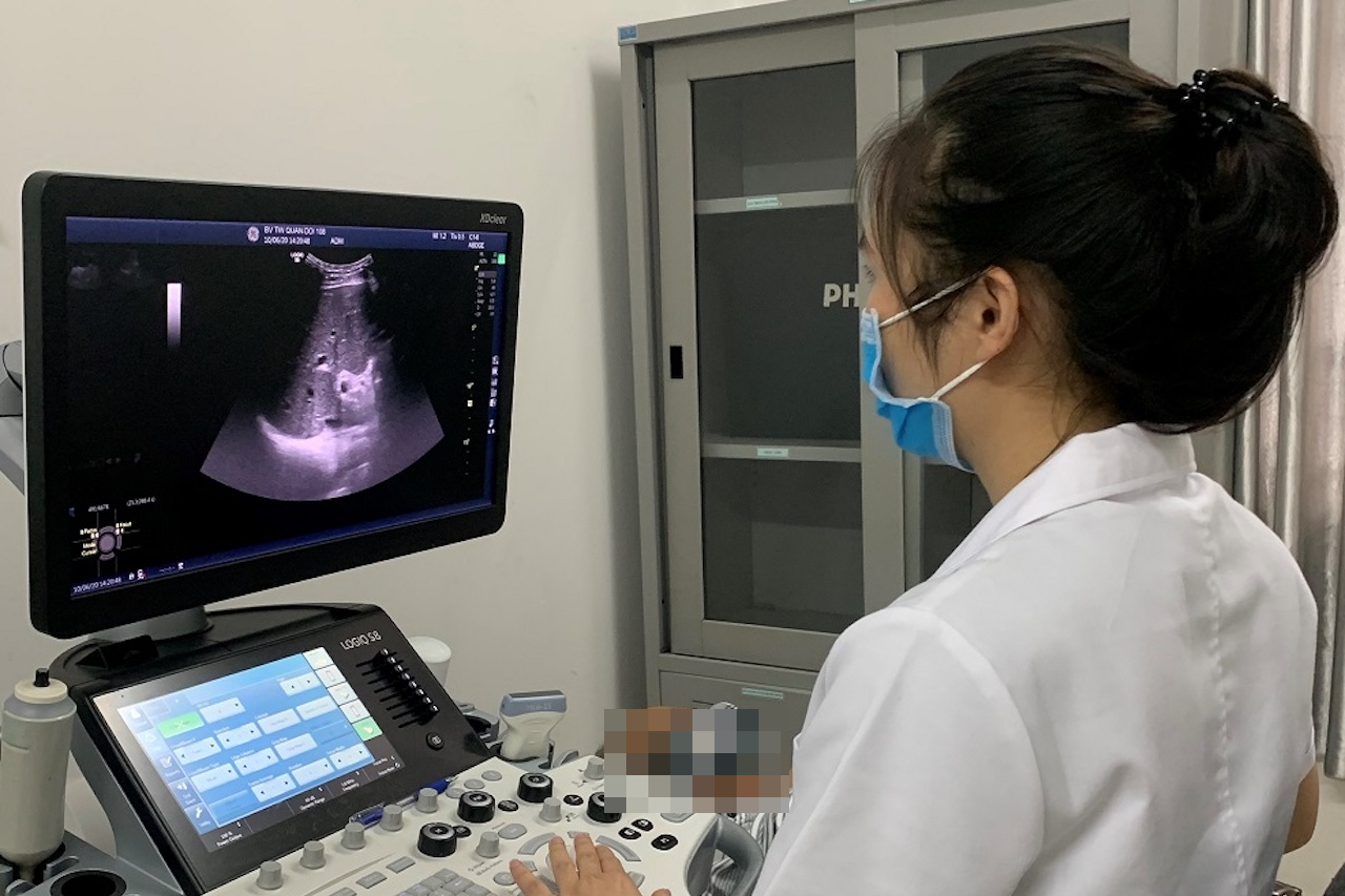 Thói quen phổ biến khiến người trẻ không uống rượu bia nhưng gan nhiễm mỡ