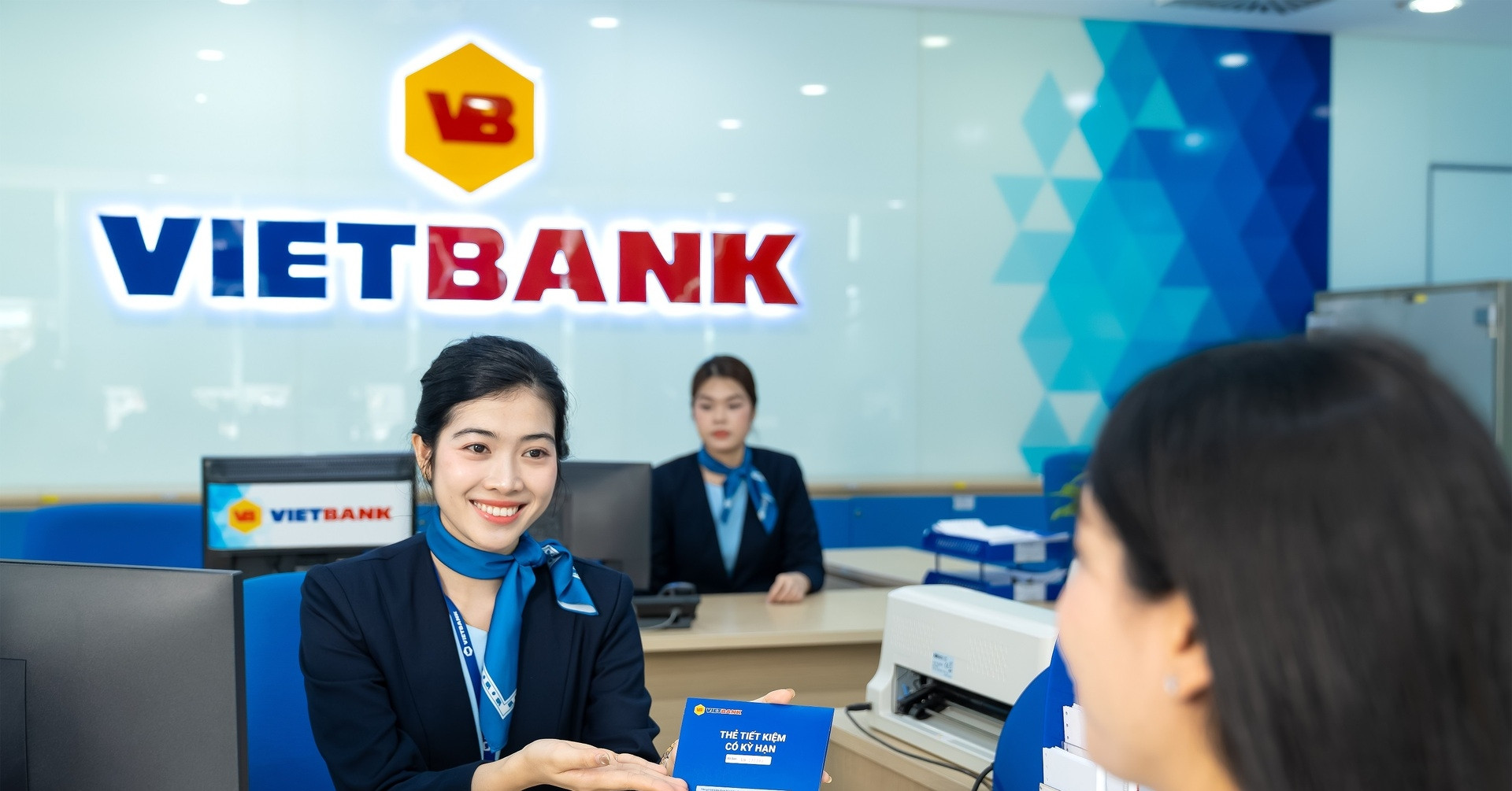 Vietbank điều chỉnh phí dịch vụ SMS biến động số dư tài khoản dành cho Khách hàng Doanh nghiệp