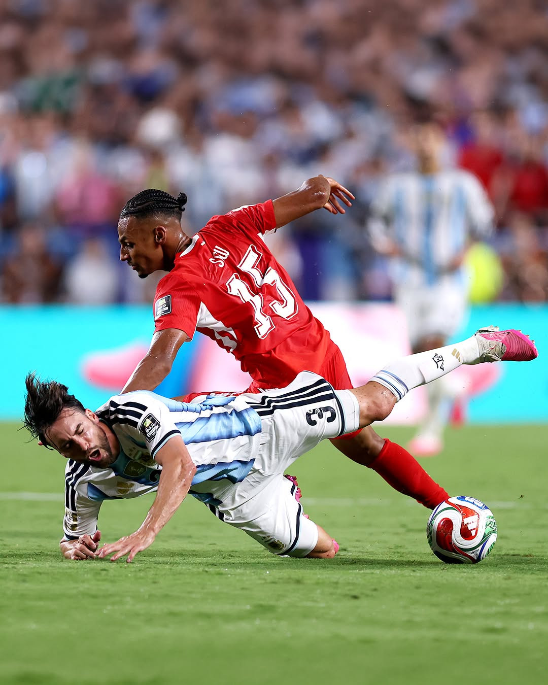 argentina vs thuy si.jpeg
