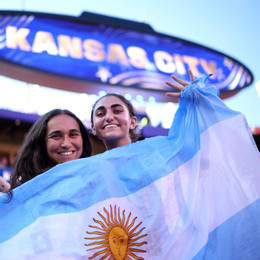 https://vms-files.vietnamnet.vn/vps_images_publish/000001/000003/2026/7/12/cdv-argentina-3-437.jpeg