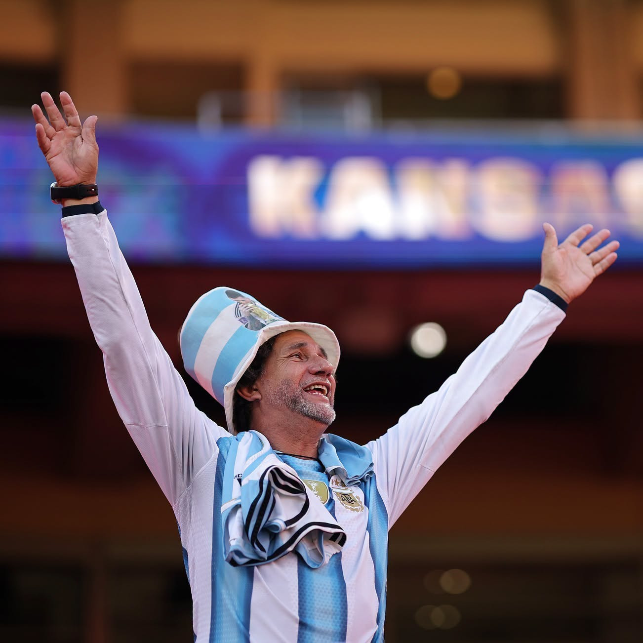https://vms-files.vietnamnet.vn/vps_images_publish/000001/000003/2026/7/12/cdv-argentina-4-434.jpeg
