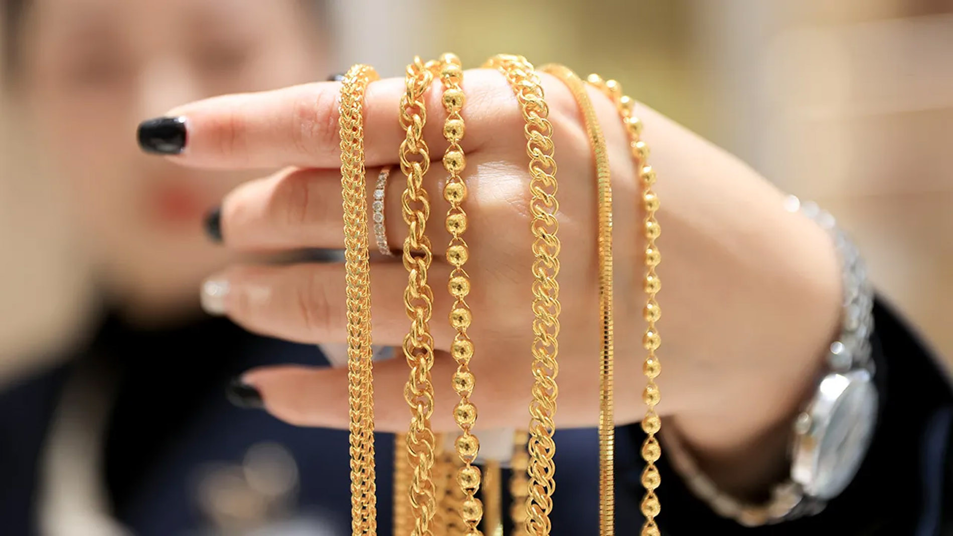 gold silver jewelry 01.jpg.jpg