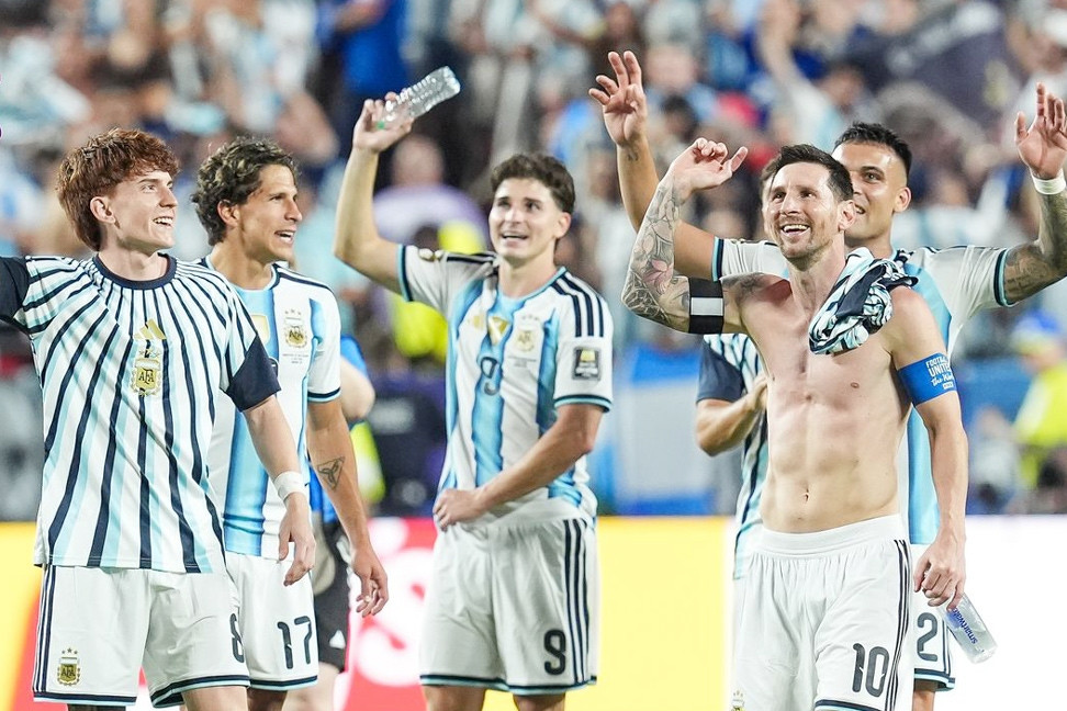 Messi lên tiếng thách thức tuyển Anh
