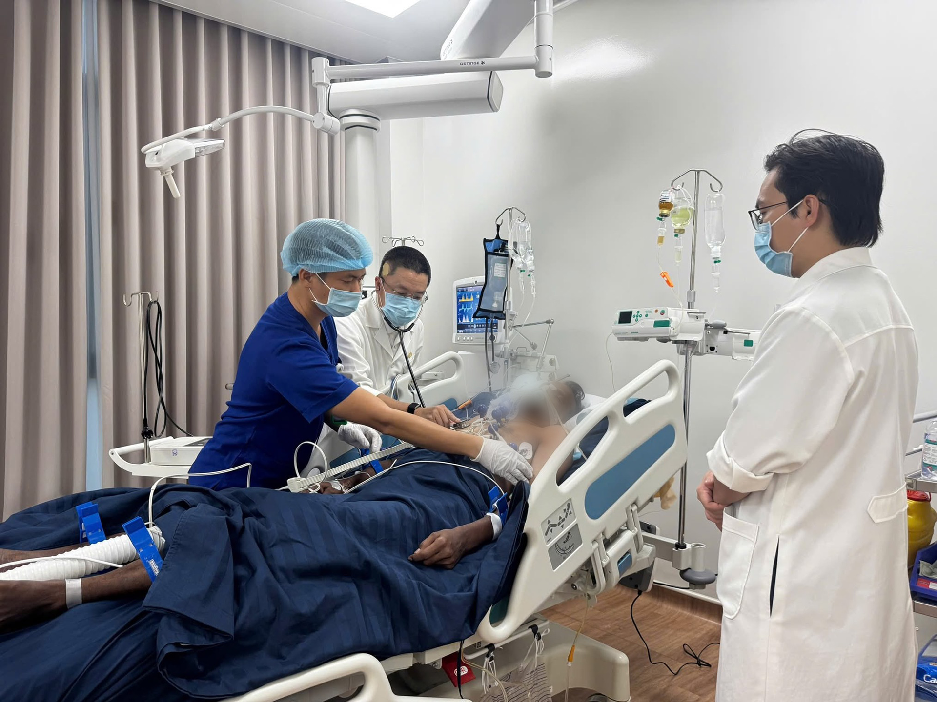 nạn nhân lật ca nô.png