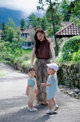https://static-images.vnncdn.net/vps_images_publish/000001/000003/2026/7/12/phuong-oanh-01-2412.jpg