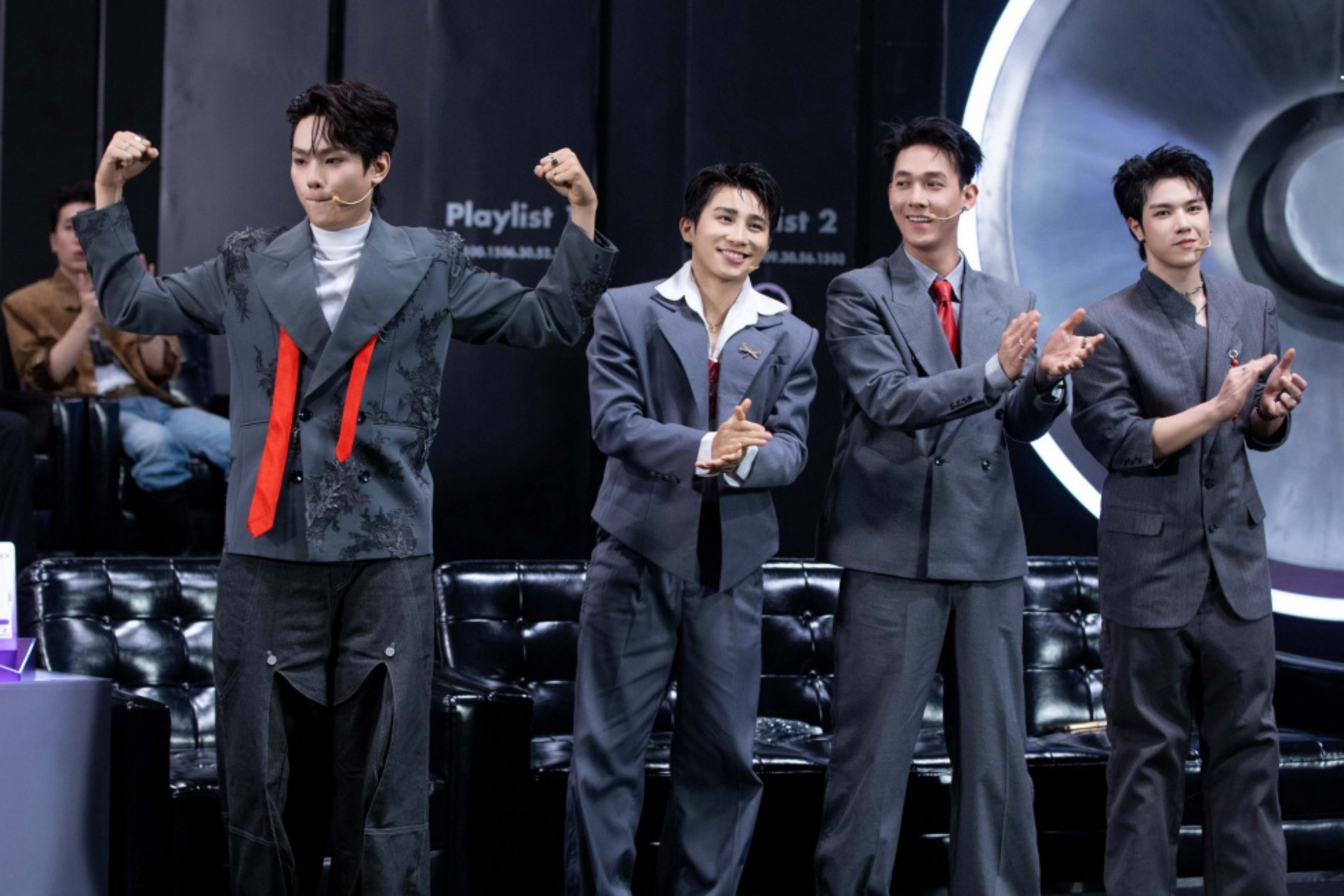 https://static-images.vnncdn.net/vps_images_publish/000001/000003/2026/7/12/team-3-buitruonglinh-e29-736.jpg