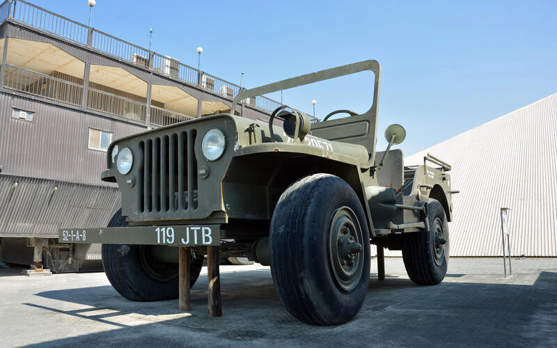 2 rs museum giant jeep_2_1_0_1_0_0_0_0_2_0_0_0_3_1_1_0_0_0_0_0_0.jpg