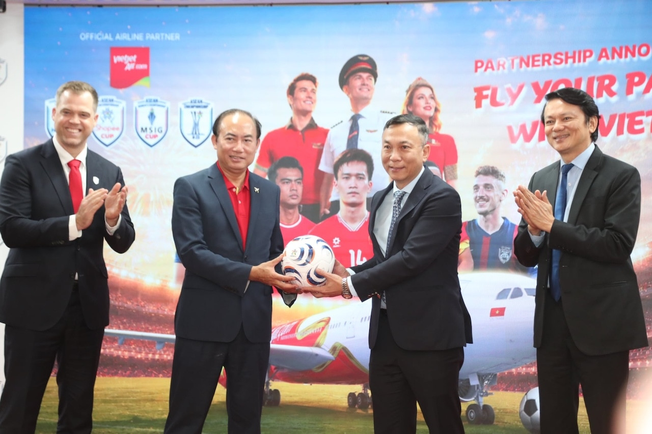 AFF có đối tác hàng không tới từ Việt Nam