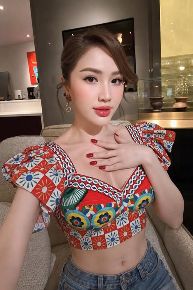 https://static-images.vnncdn.net/vps_images_publish/000001/000003/2026/7/13/bao-thy-12-1328.jpg