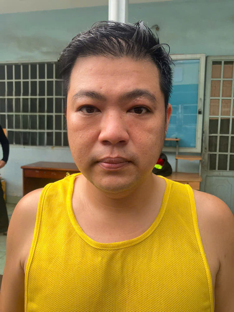 https://static-images.vnncdn.net/vps_images_publish/000001/000003/2026/7/13/ca-do-huynh-le-thanh-long-407-2046.png
