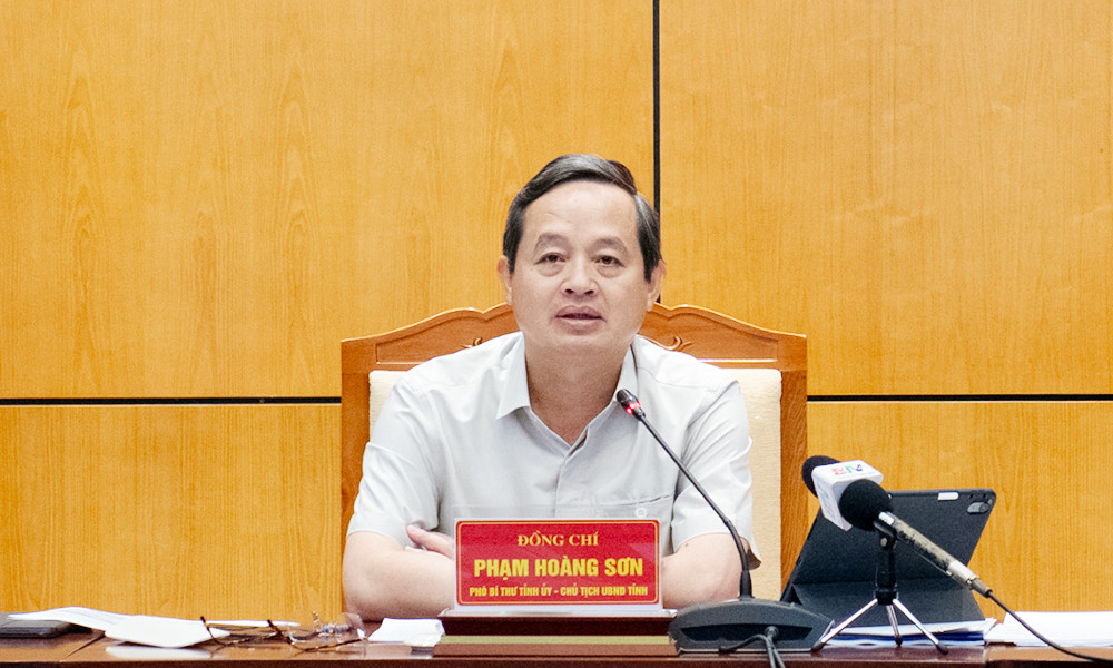 chu tich ubnd tinh chi dao.jpg
