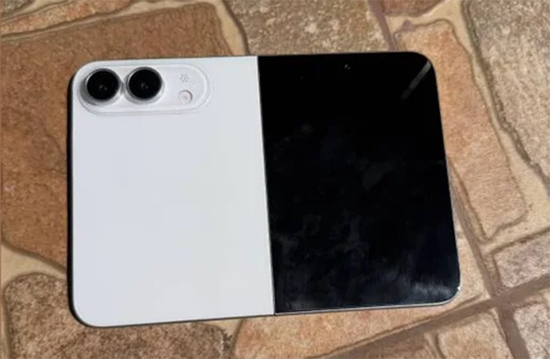 iPhone Ultra 2.png