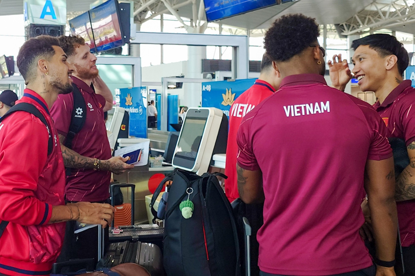 Tuyển Việt Nam về nước, đá giao hữu với Myanmar vào 18/7