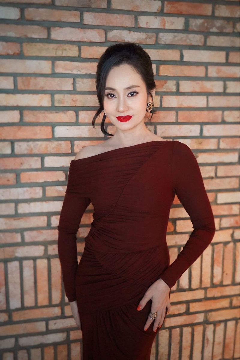 NSUT Hanh Thuy.jpg
