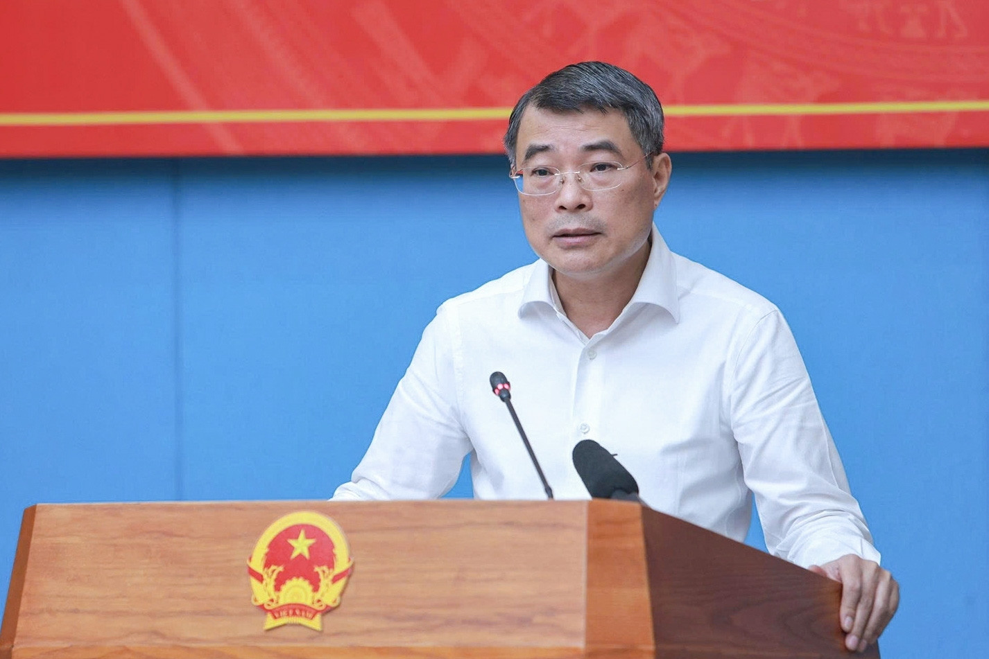 Thủ tướng: Phú Thọ không thể tiếp tục dựa vào nhân công giá rẻ để thu hút đầu tư