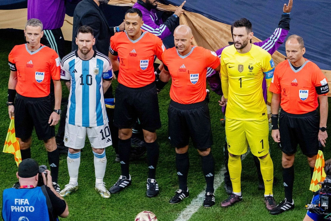 Trọng tài mang vận son cho Messi bắt chính trận Argentina vs Anh