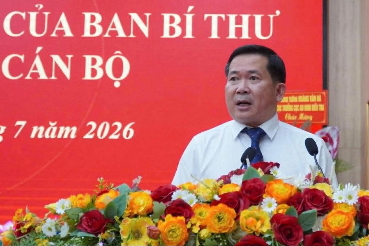 Trung tướng Đinh Văn Nơi giữ chức Phó Bí thư Tỉnh ủy An Giang